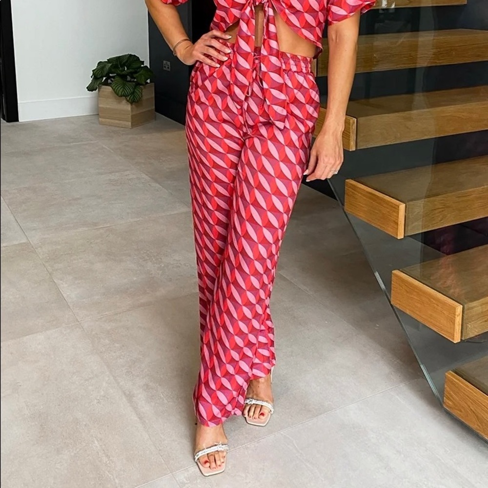 GEMMA ATKINSON ORANGE GEO SATIN ELASTICATED WAIST WIDE LEG PANTS - SIZE 10 TALL
